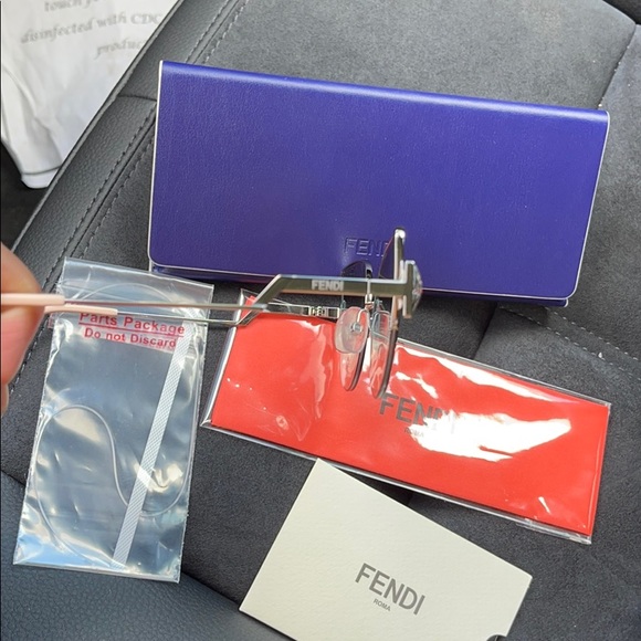 Fendi sunglasses - Picture 7 of 7